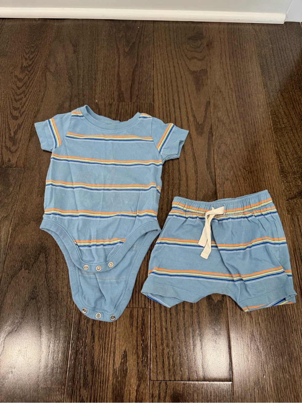 Old Navy Light Blue Striped Bodysuit and Shorts Set (6-12 mo.)